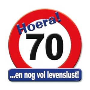 Huldeschild Hoera 70 jaar gefeliciteerd! ( vol levenslust )